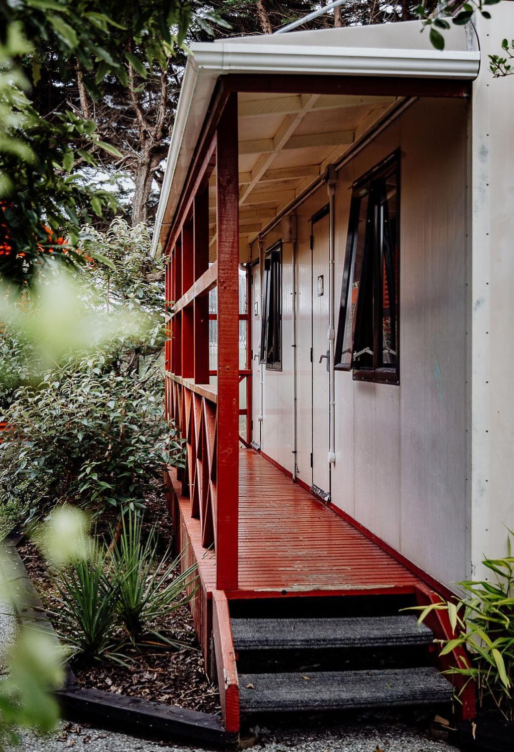 Lake Mahinapua Hotel Ruatapu Bilik gambar